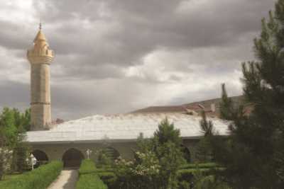 ulucamii minaresi